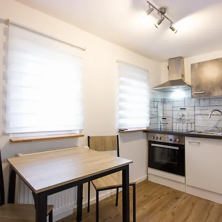 アパート Citystudio 3 Rosenburgblick In Moselnaehe ツェルティンゲン・ラハティグ