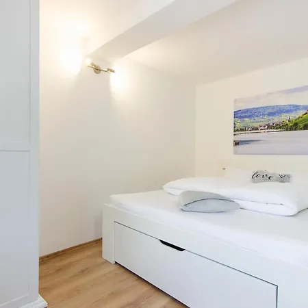 Citystudio 3 Rosenburgblick In Moselnaehe Apartment Zeltingen-Rachtig